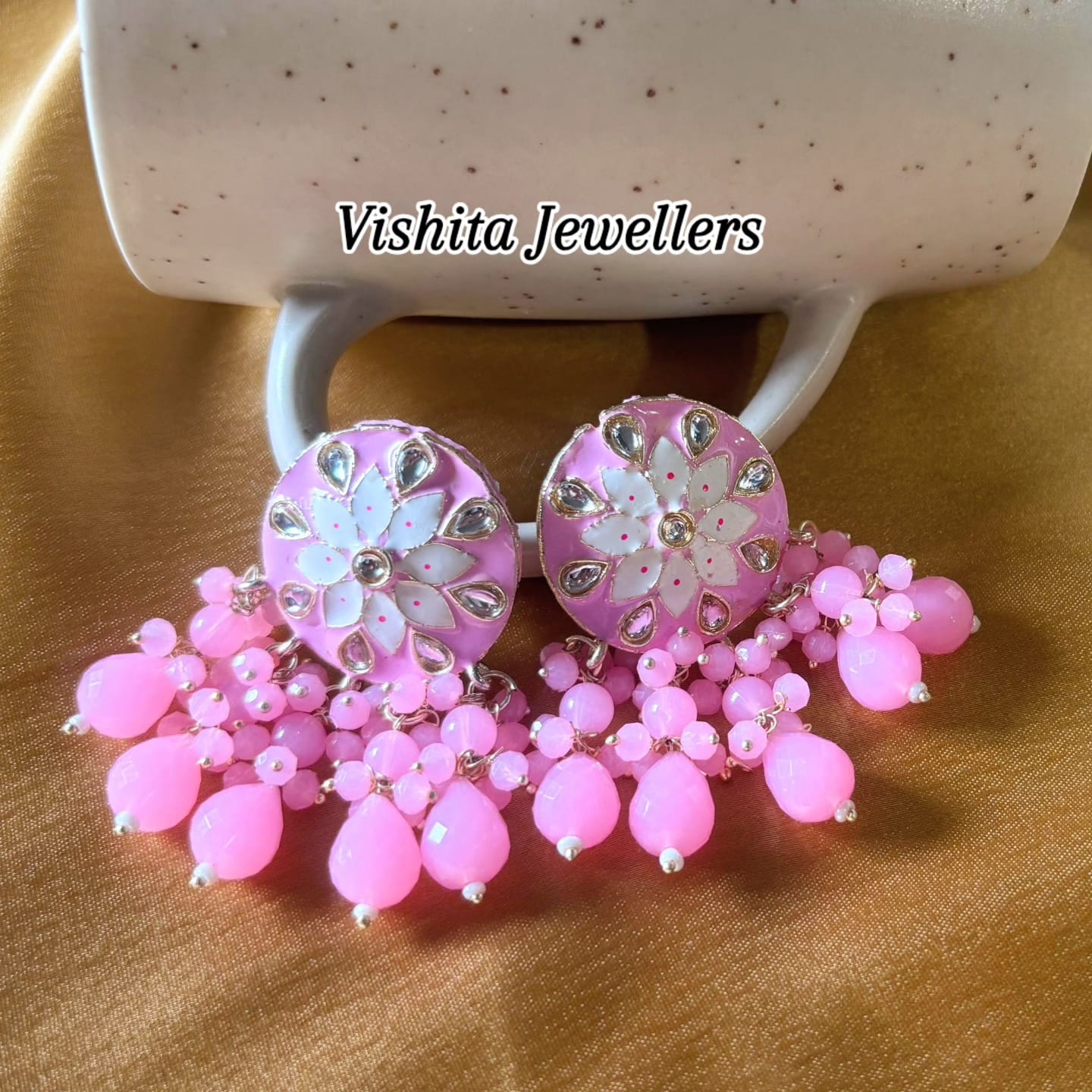 Gulnaar Kundan Jhumkis