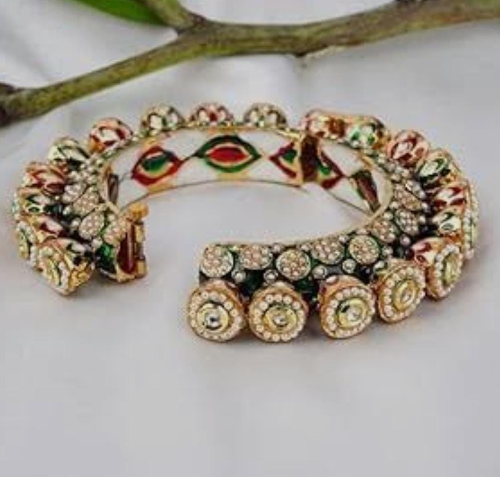Royal Rajwadi Judau Kundan Kada - 1 Pcs